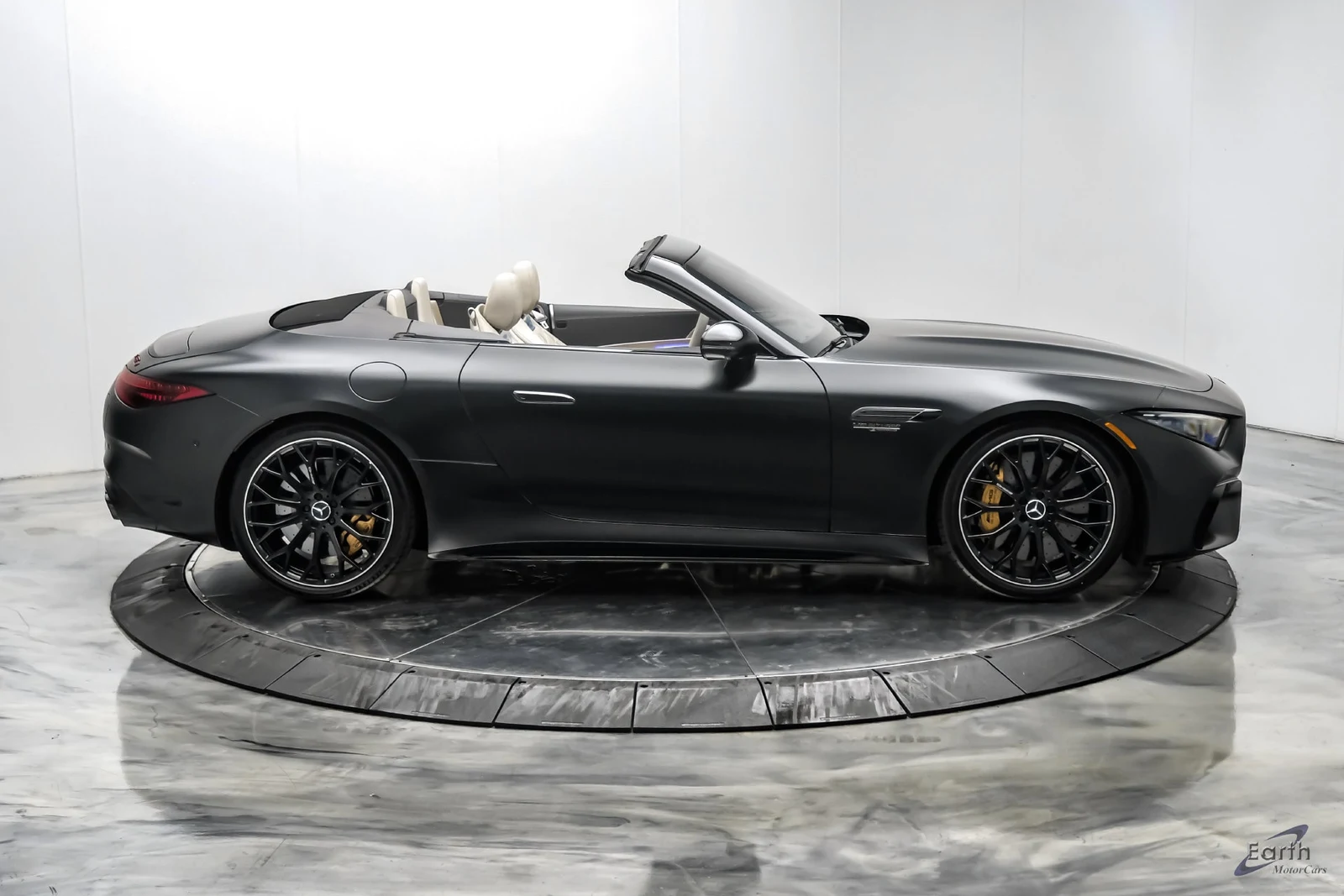 2026 Mercedes-Benz AMG SL 63 S E Performance (R232), 25/29