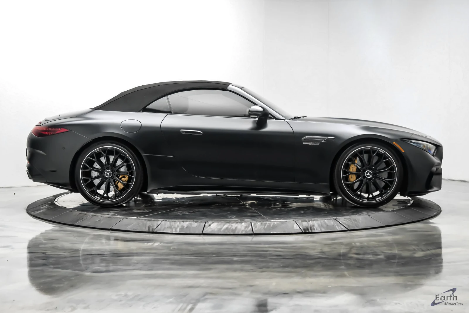 2026 Mercedes-Benz AMG SL 63 S E Performance (R232), 26/29