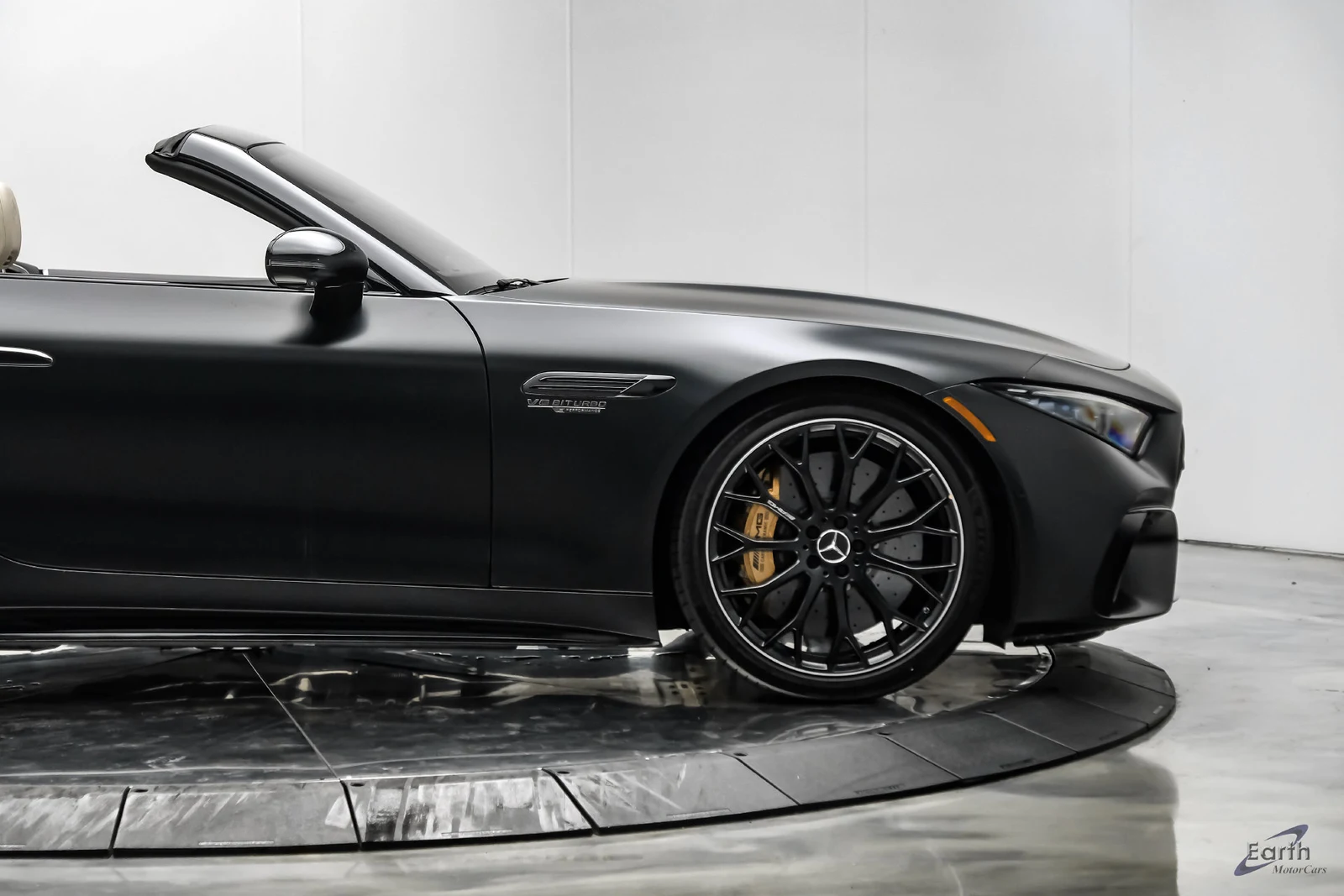2026 Mercedes-Benz AMG SL 63 S E Performance (R232), 28/29