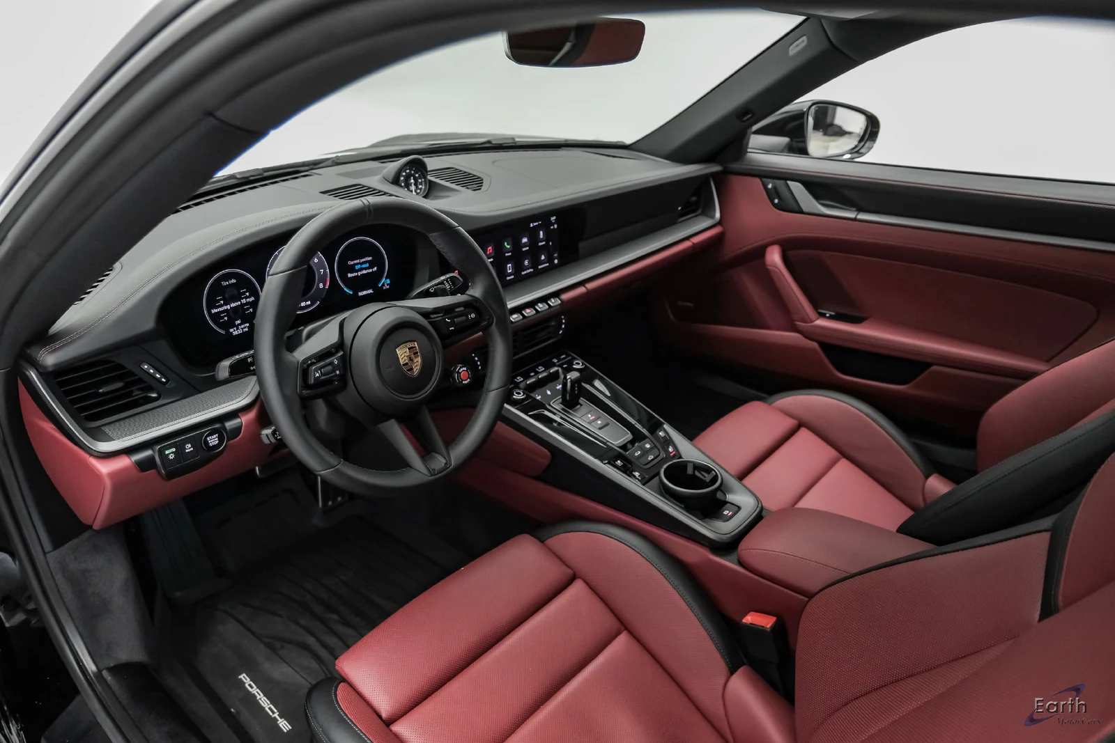 2025 Porsche 911 Carrera S (992.2), 2/28