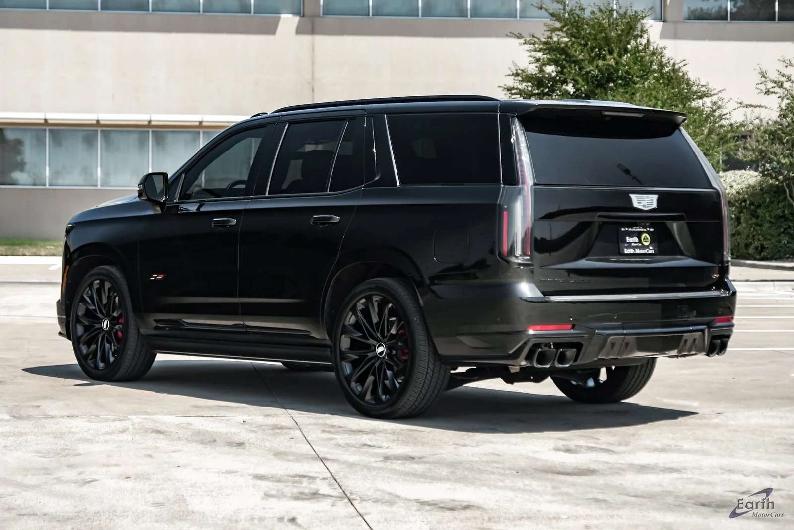 2026 Cadillac Escalade V-Series (5th Generation), 8/28