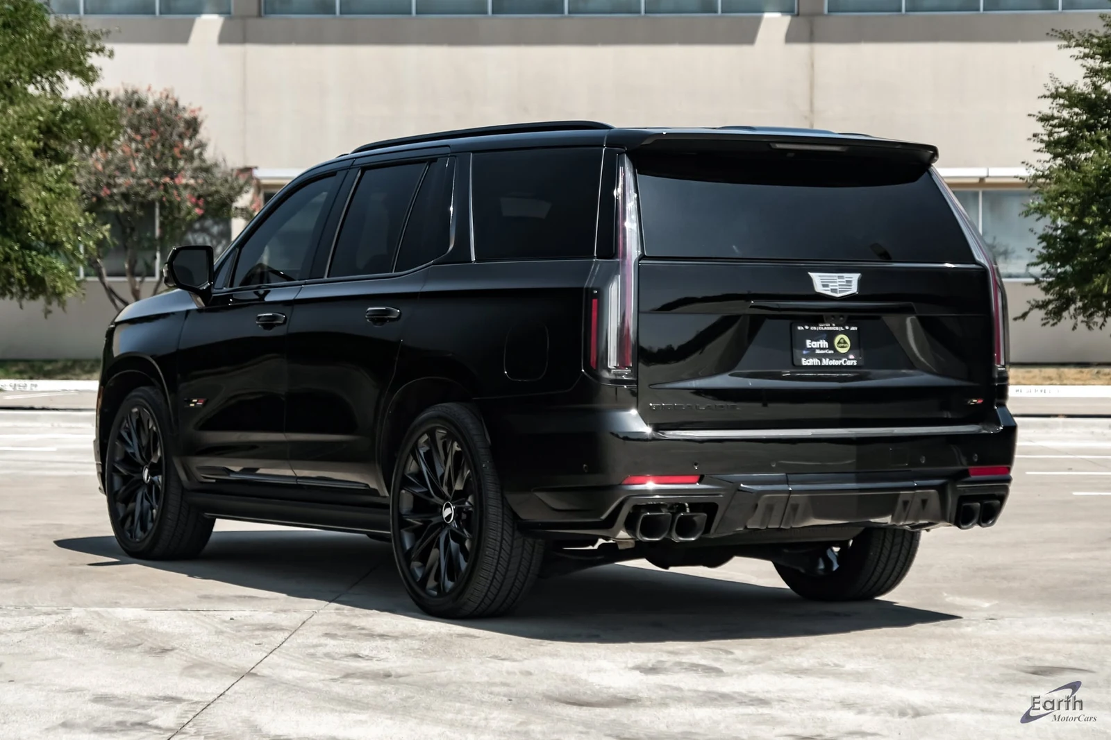 2026 Cadillac Escalade V-Series (5th Generation), 9/28