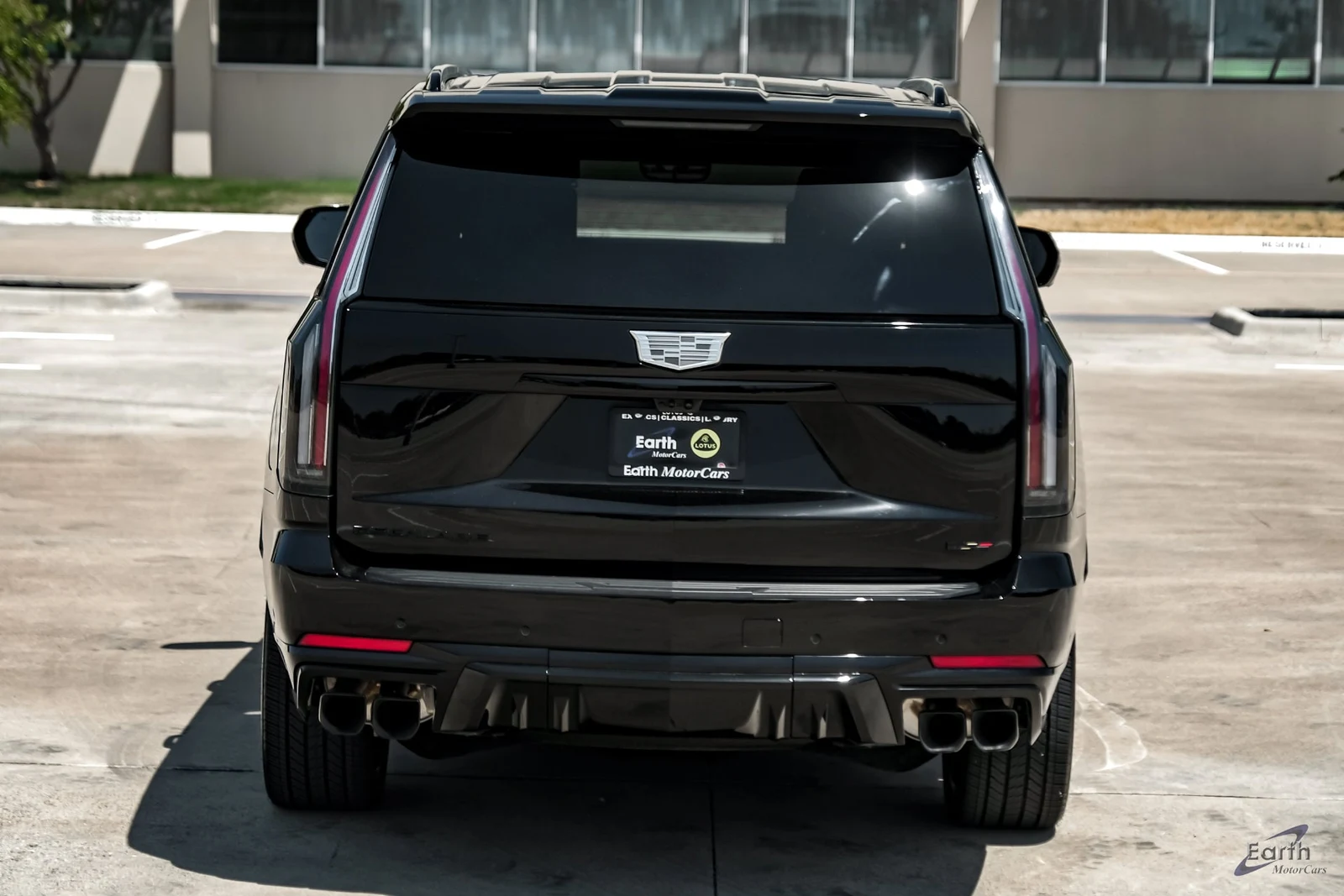 2026 Cadillac Escalade V-Series (5th Generation), 11/28
