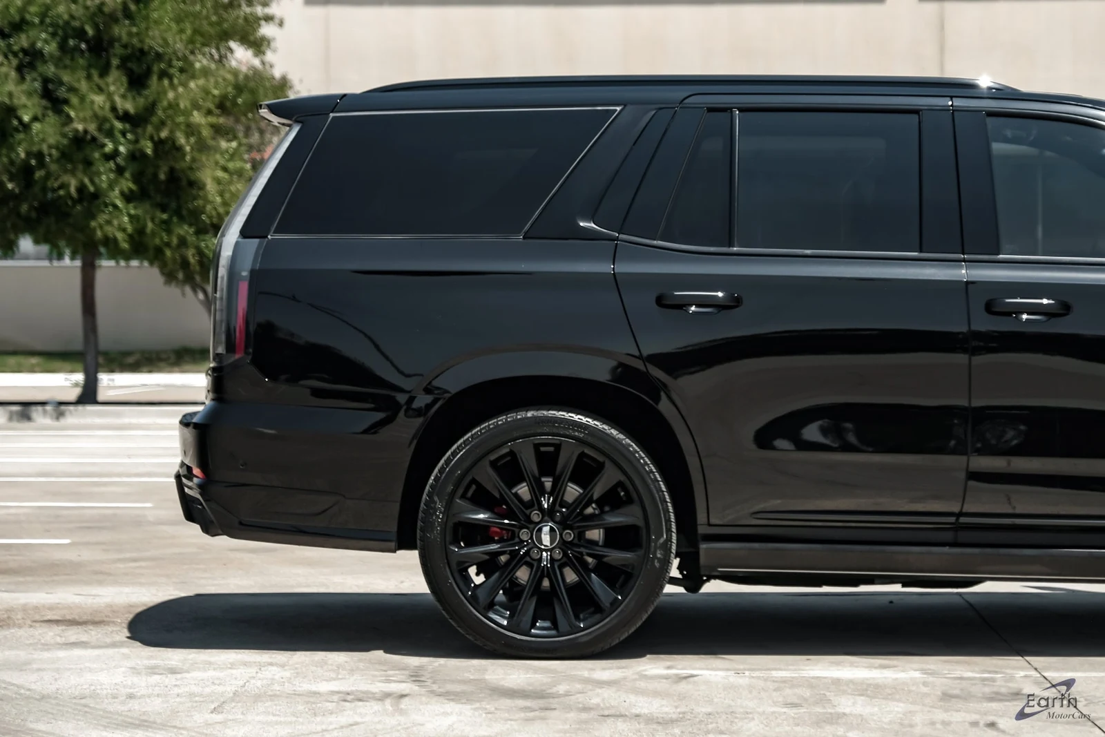 2026 Cadillac Escalade V-Series (5th Generation), 20/28