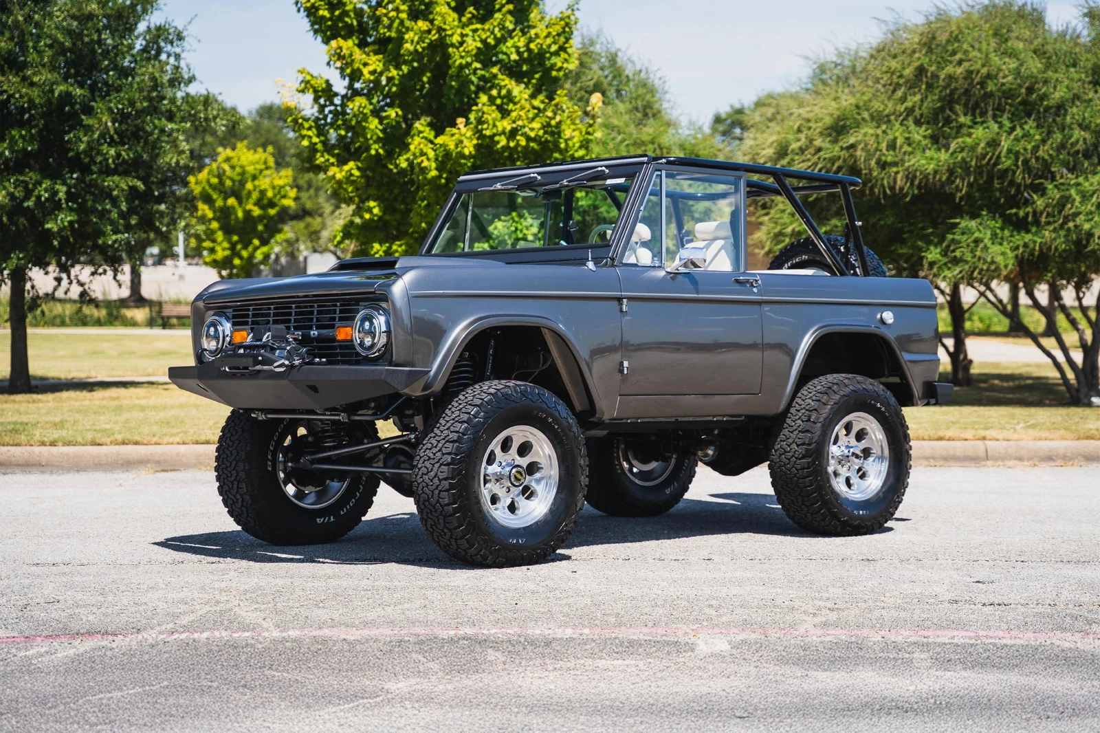 1967 Ford Bronco (1st Generation), 2/29