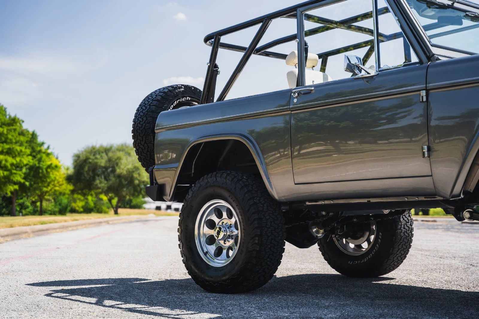 1967 Ford Bronco (1st Generation), 8/29