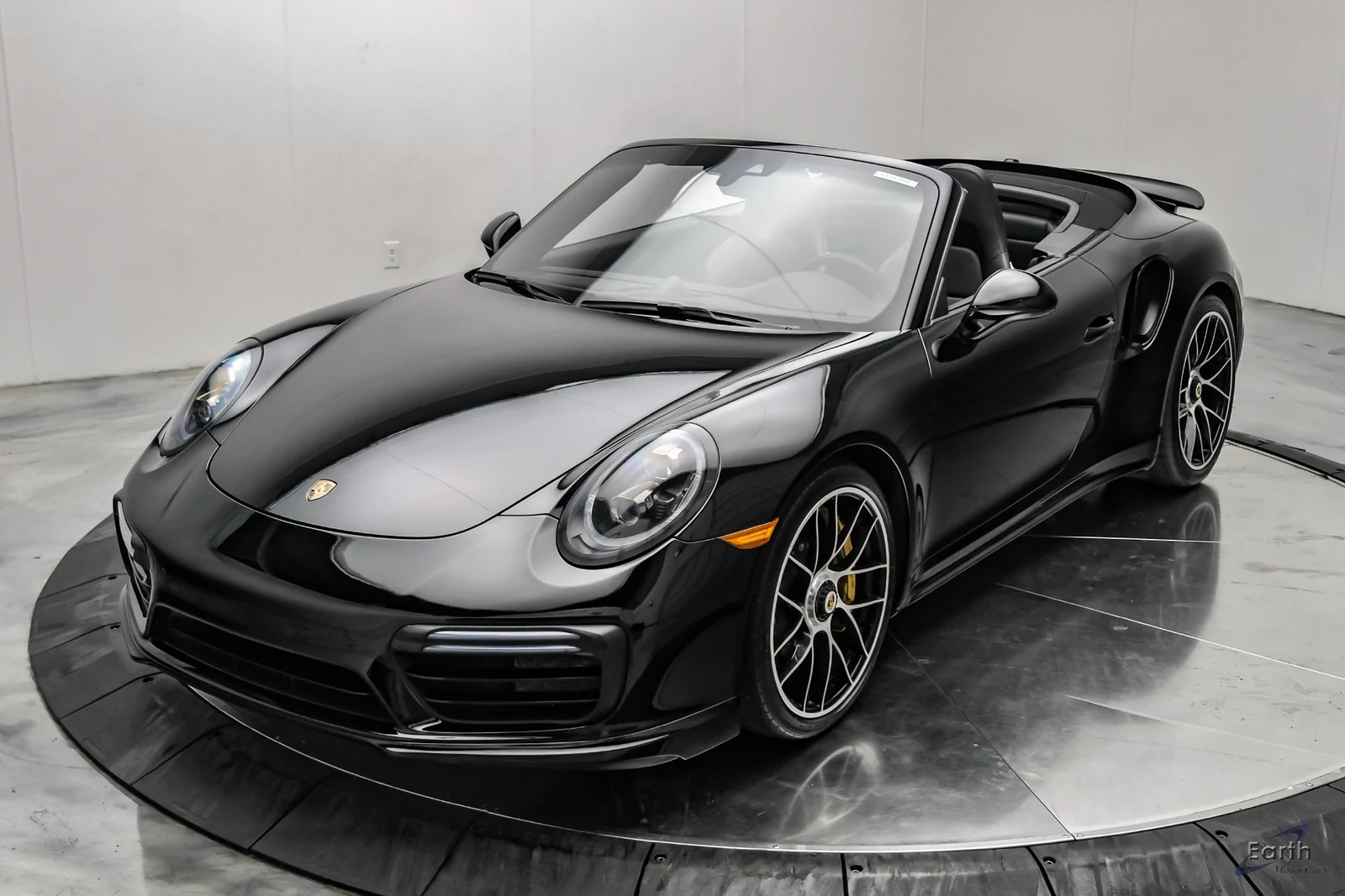 2019 Porsche 911 Turbo S Cabriolet (991.2), 4/27