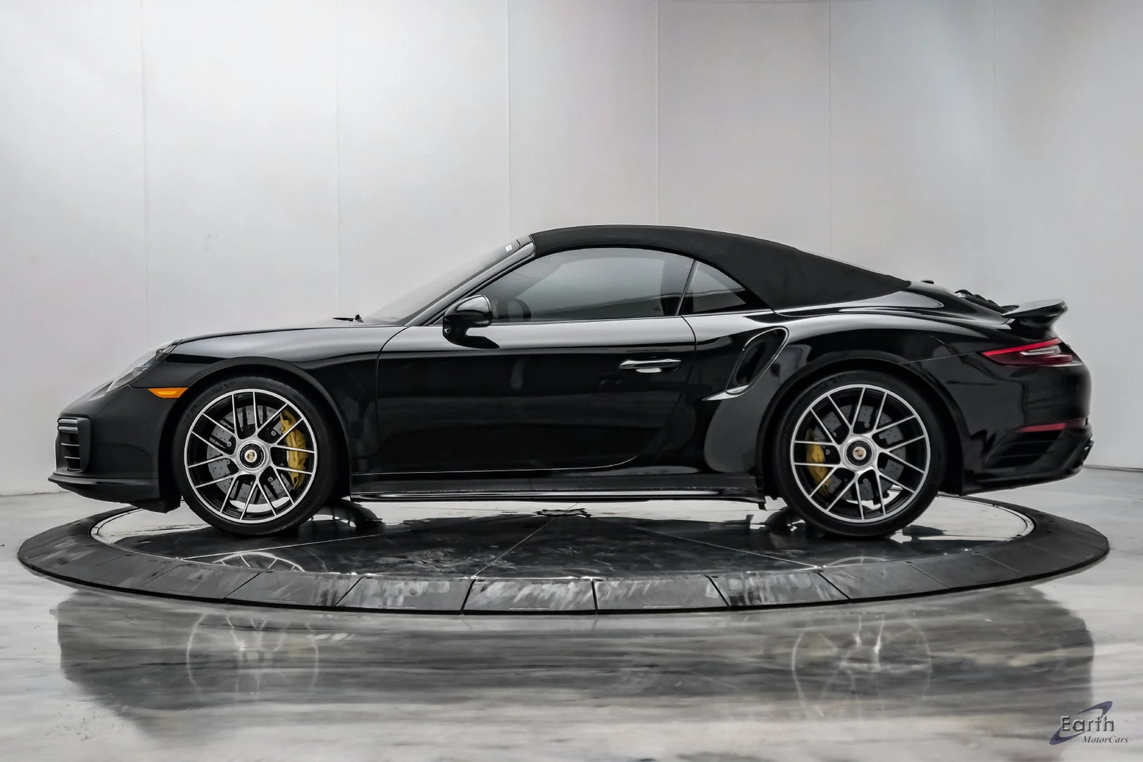 2019 Porsche 911 Turbo S Cabriolet (991.2), 6/27