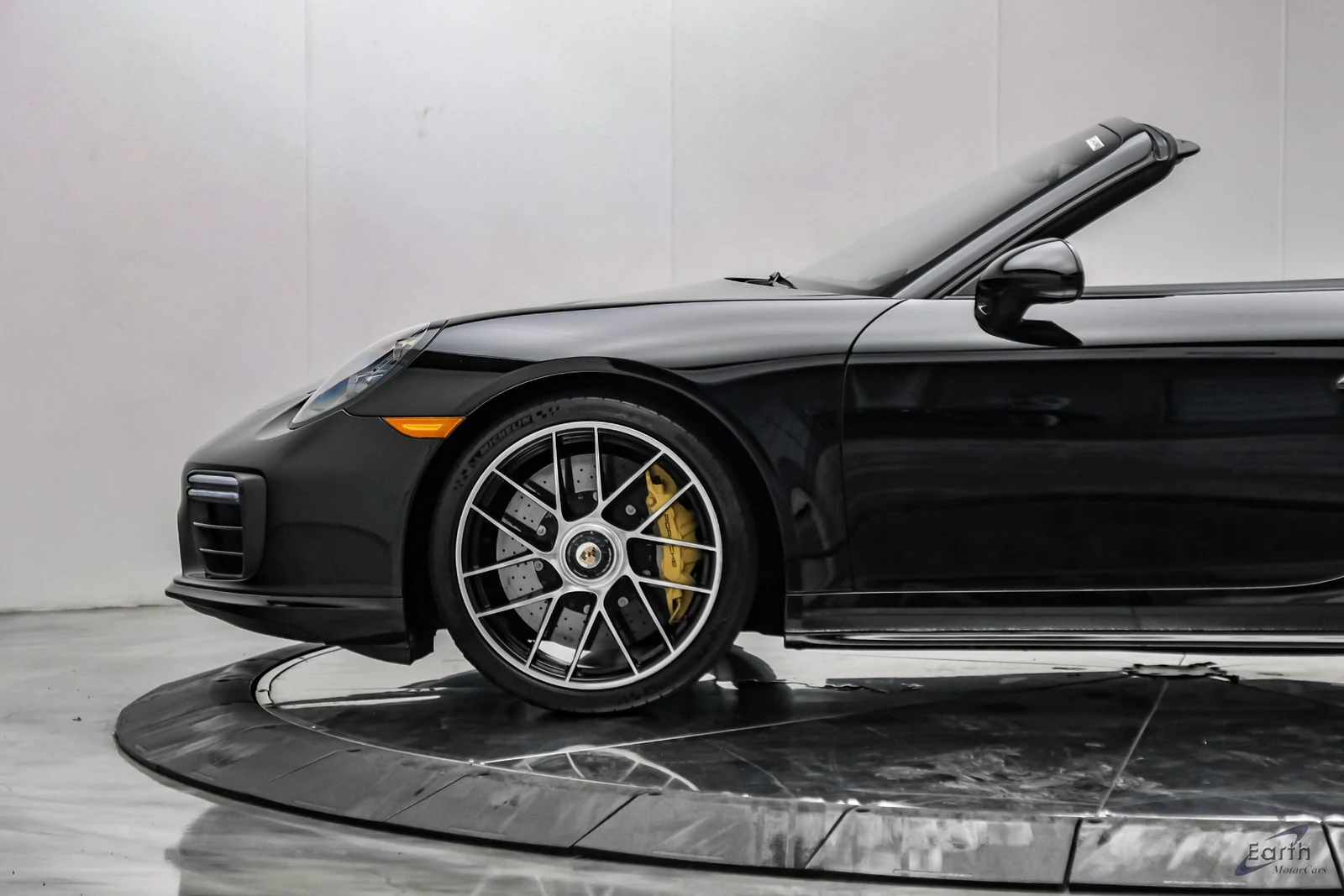 2019 Porsche 911 Turbo S Cabriolet (991.2), 7/27