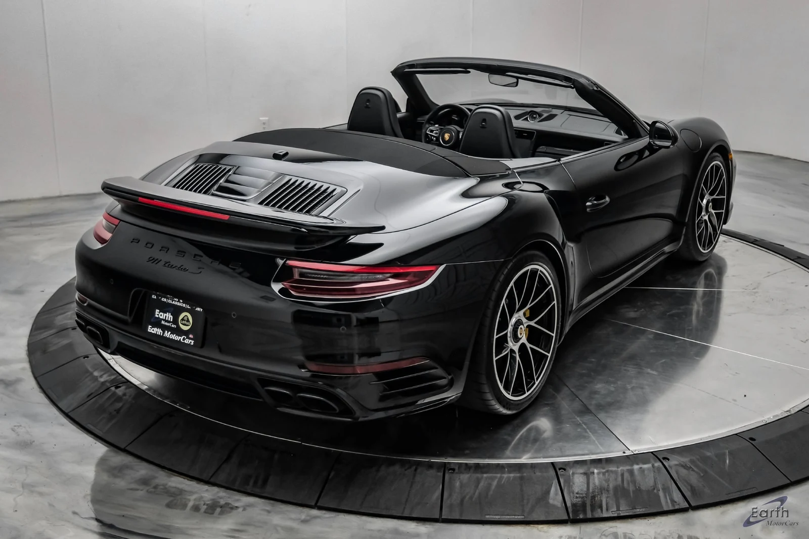 2019 Porsche 911 Turbo S Cabriolet (991.2), 18/27