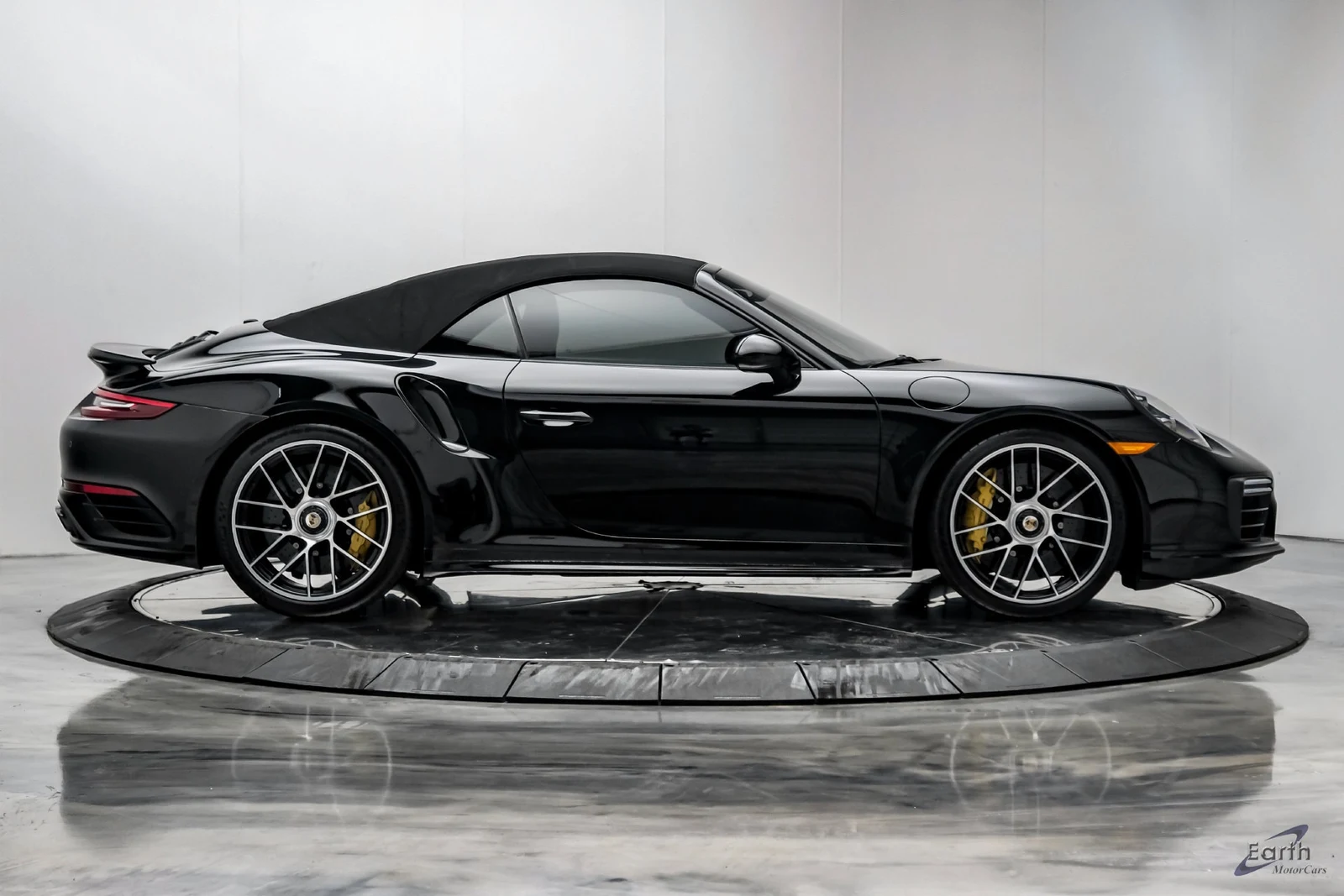 2019 Porsche 911 Turbo S Cabriolet (991.2), 22/27