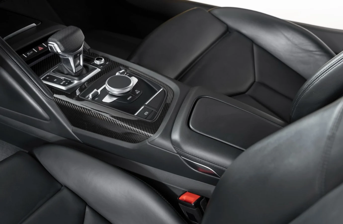 2021 Audi R8 V10 quattro (Type 4S), 3/5