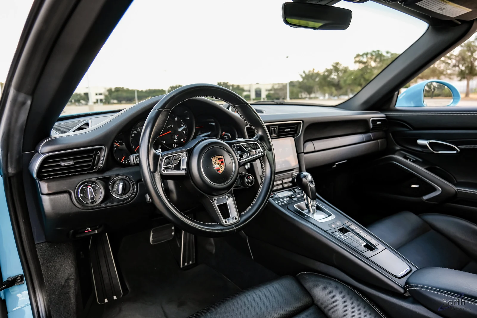 2019 Porsche 911 Targa 4 GTS (991.2), 2/28