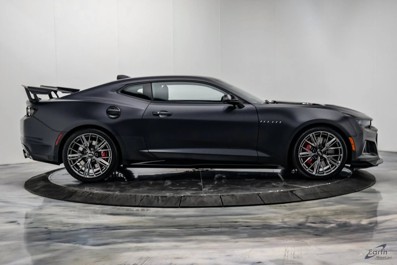 2024 Chevrolet Camaro ZL1, 25/28
