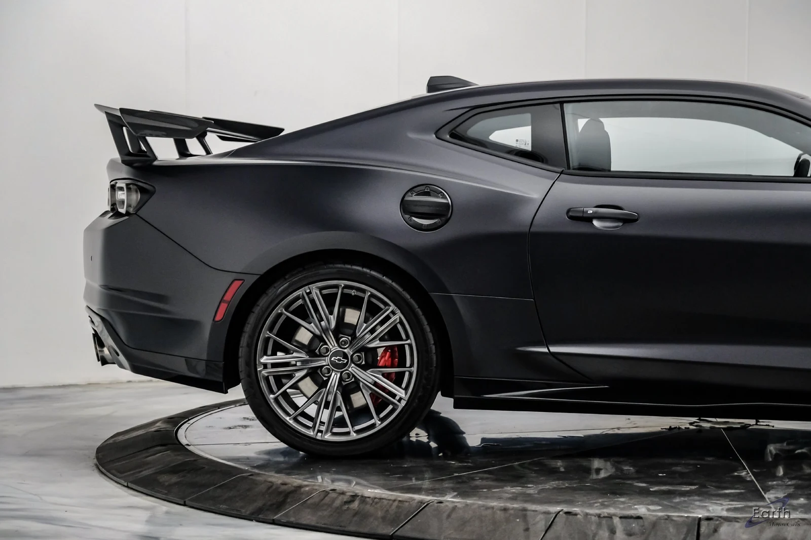 2024 Chevrolet Camaro ZL1, 27/28