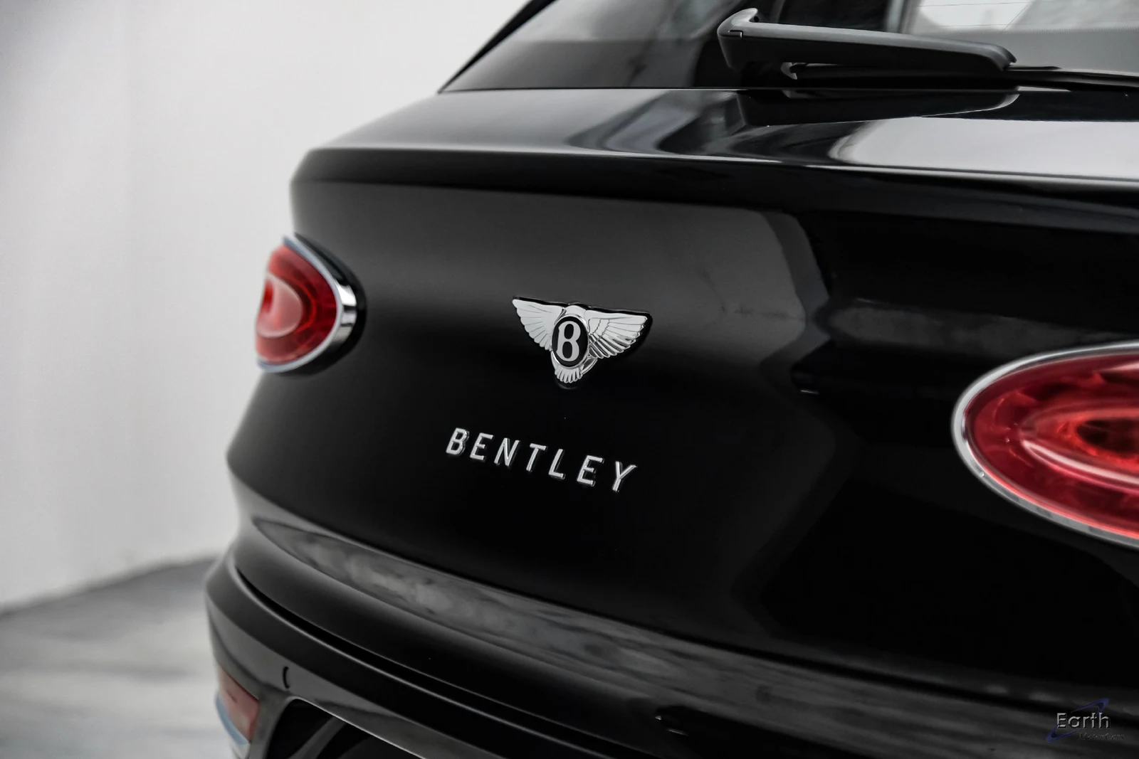 2023 Bentley Bentayga EWB V8, 13/30