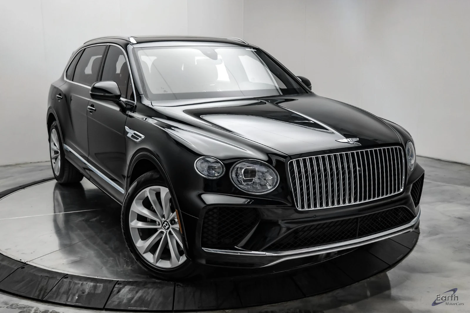2023 Bentley Bentayga EWB V8, 20/30