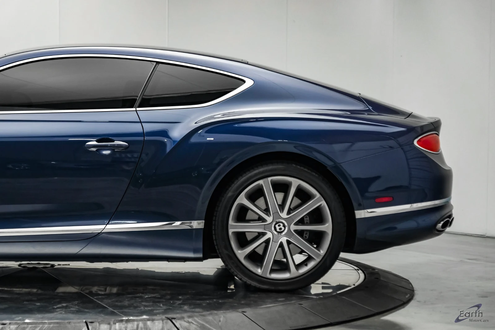 2020 Bentley Continental GT V8 (3rd Generation), 7/28