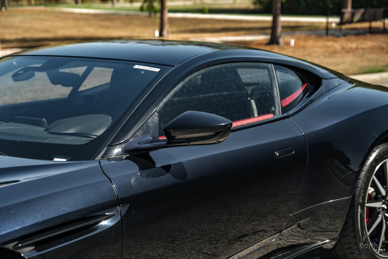 2021 Aston Martin DB11 V8, 24/27