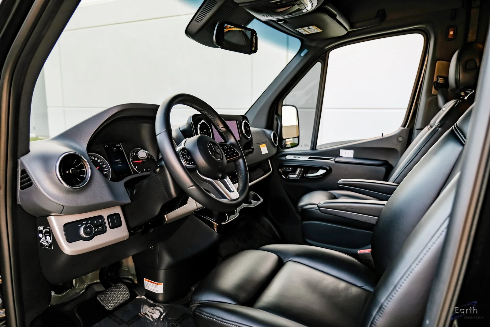 2023 Mercedes-Benz Sprinter, 2/28