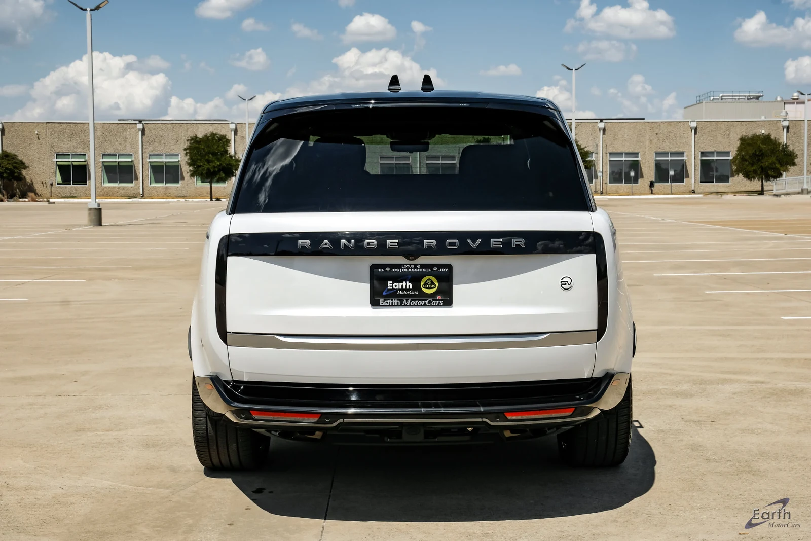 2024 Land Rover Range Rover SV (L460), 9/28