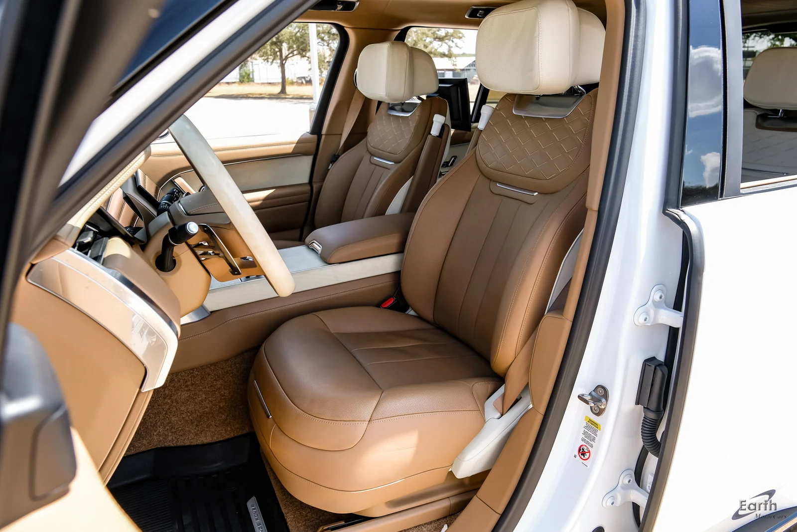 2024 Land Rover Range Rover SV (L460), 24/28