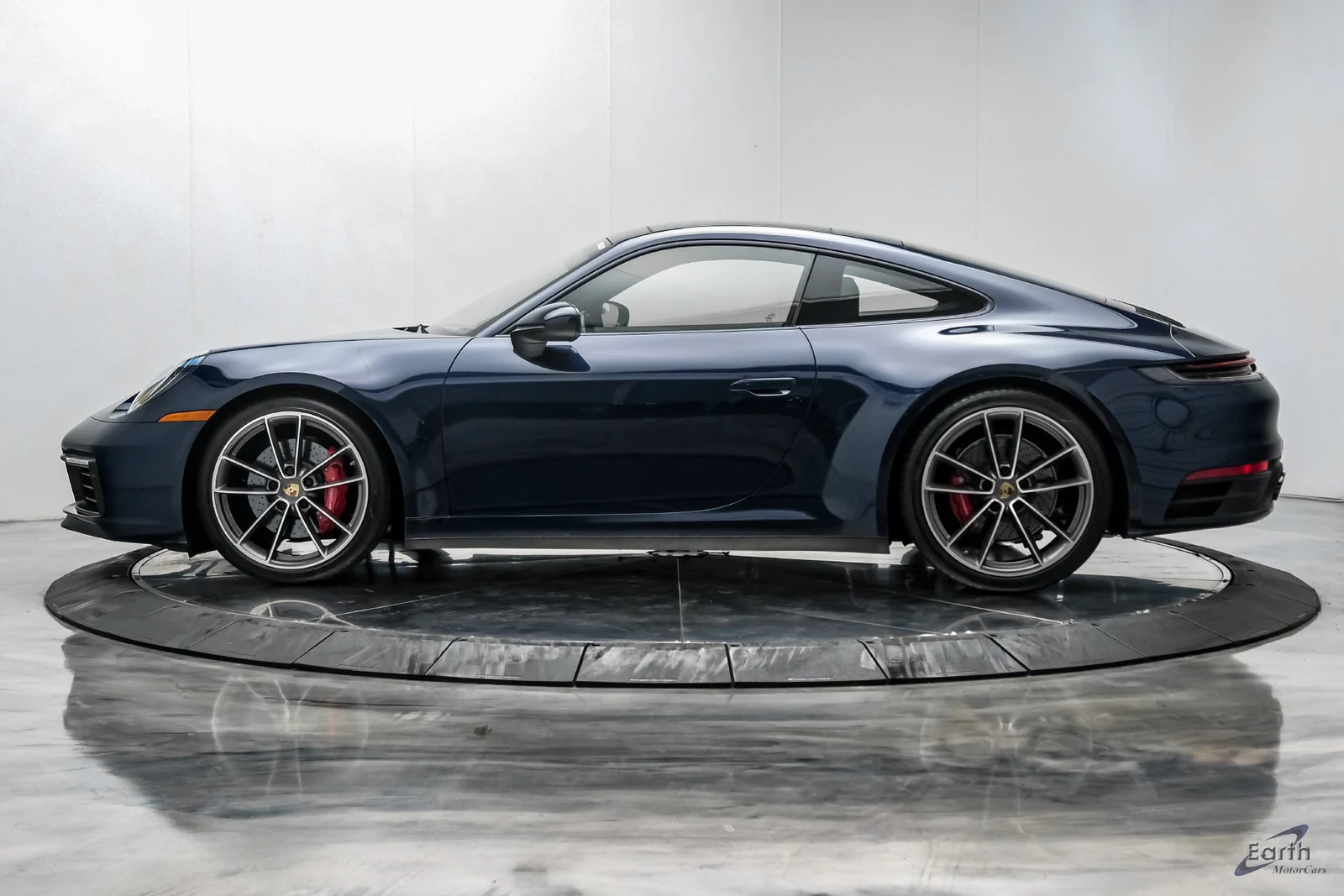 2020 Porsche 911 Carrera 4S (992.1), 4/28