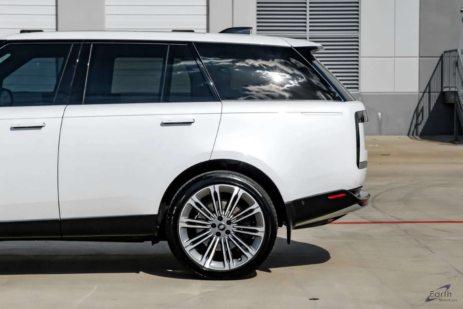 2025 Land Rover Range Rover Autobiography (L460), 6/28