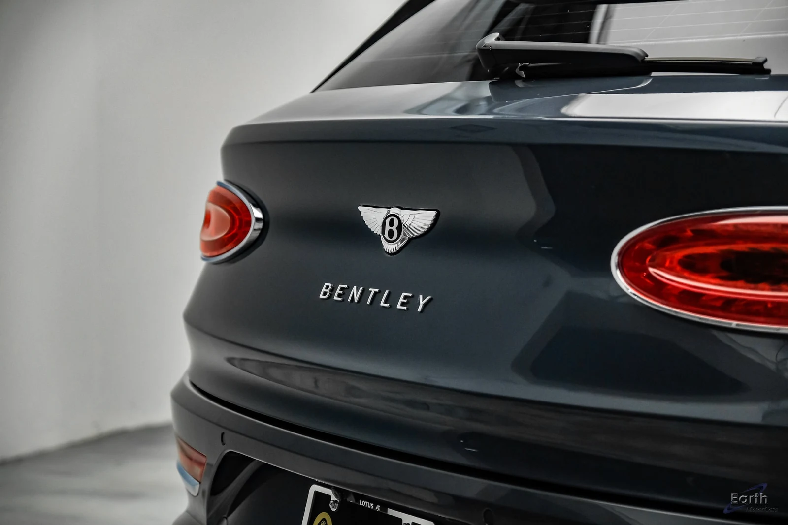 2023 Bentley Bentayga EWB V8, 13/28
