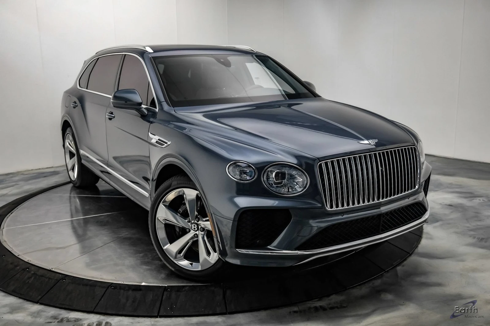 2023 Bentley Bentayga EWB V8, 21/28