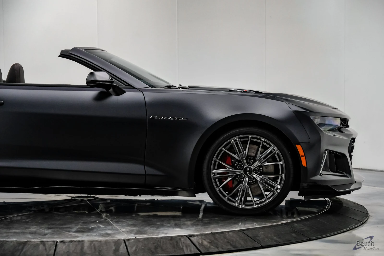 2024 Chevrolet Camaro ZL1 Convertible, 26/27