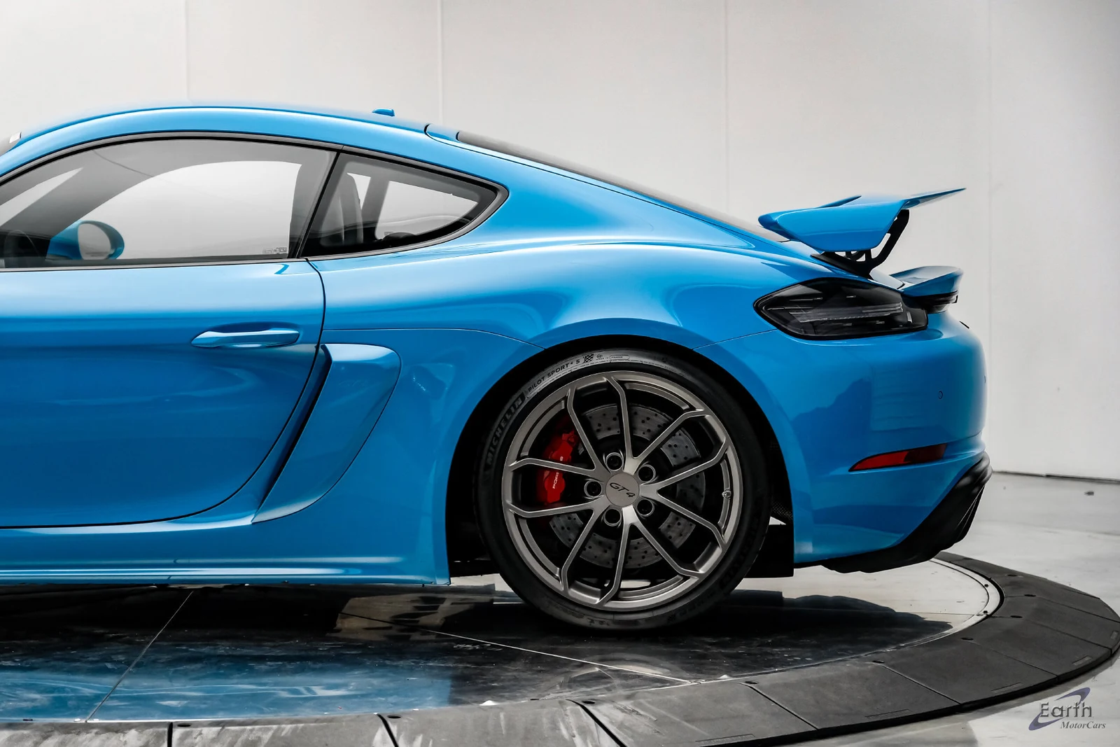 2020 Porsche 718 Cayman GT4, 6/27