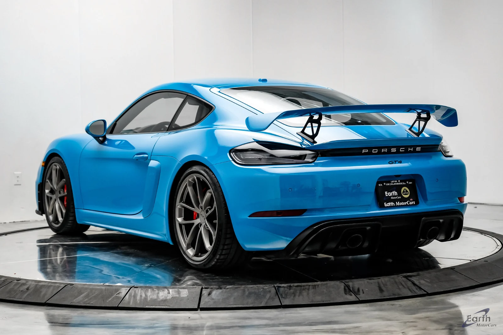 2020 Porsche 718 Cayman GT4, 8/27