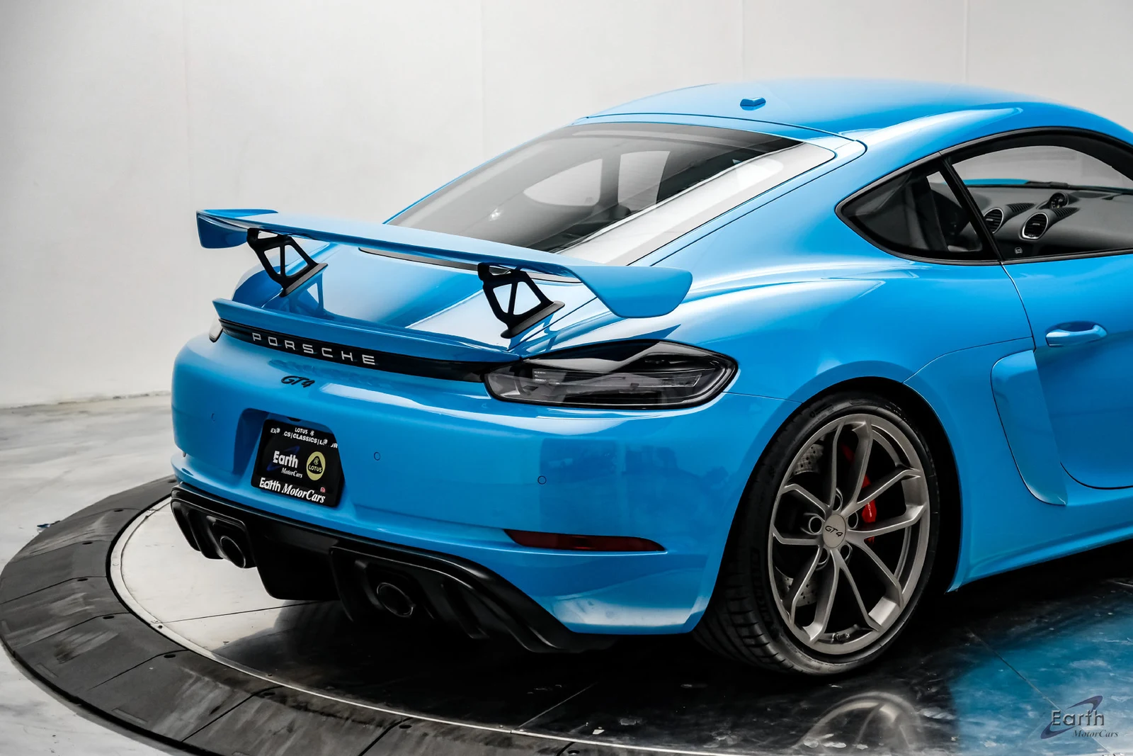 2020 Porsche 718 Cayman GT4, 15/27