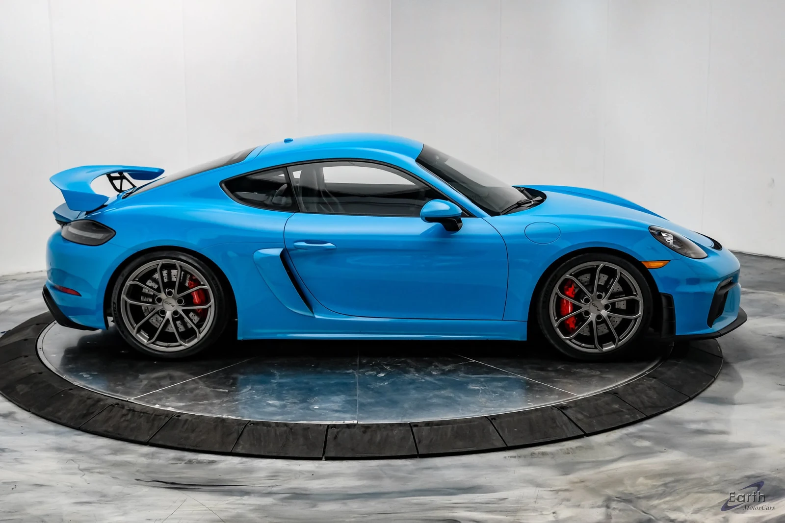 2020 Porsche 718 Cayman GT4, 18/27