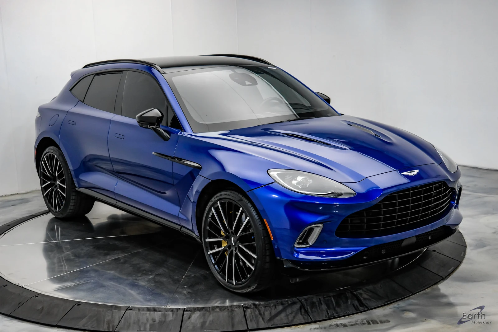 2023 Aston Martin DBX V8, 18/28