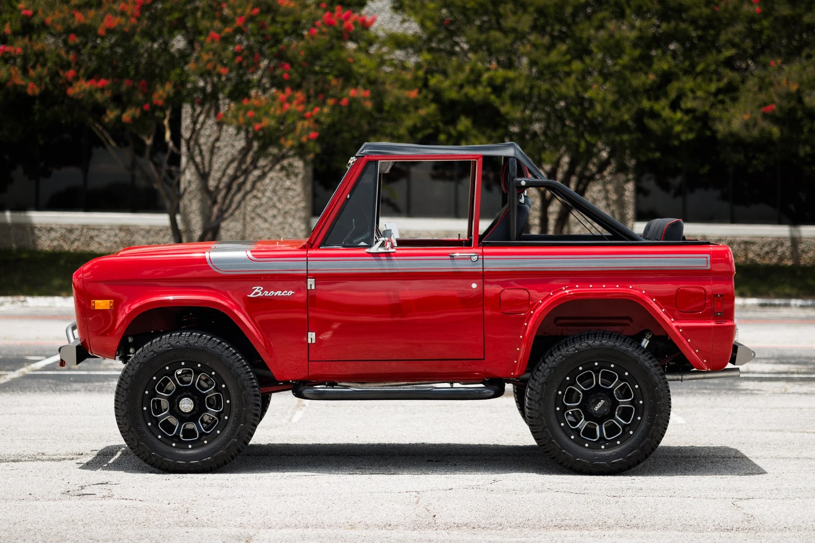 1977 Ford Bronco (1st Generation), 11/29