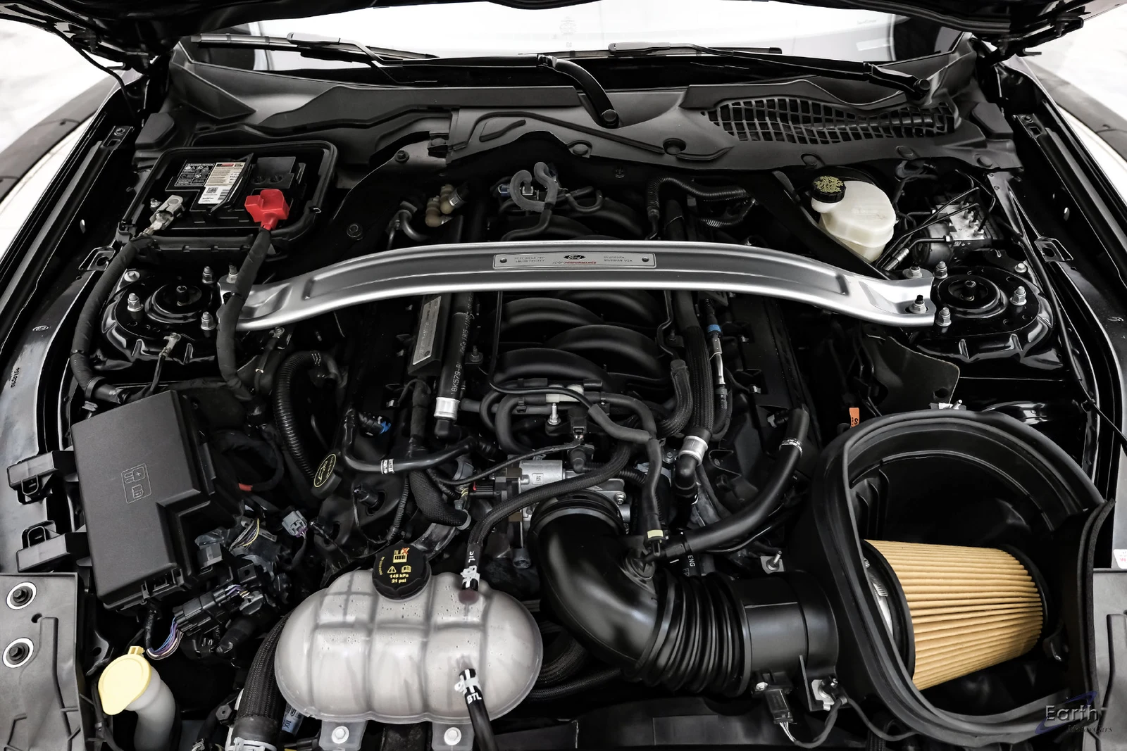 2015 Ford Mustang Shelby GT350, 3/28
