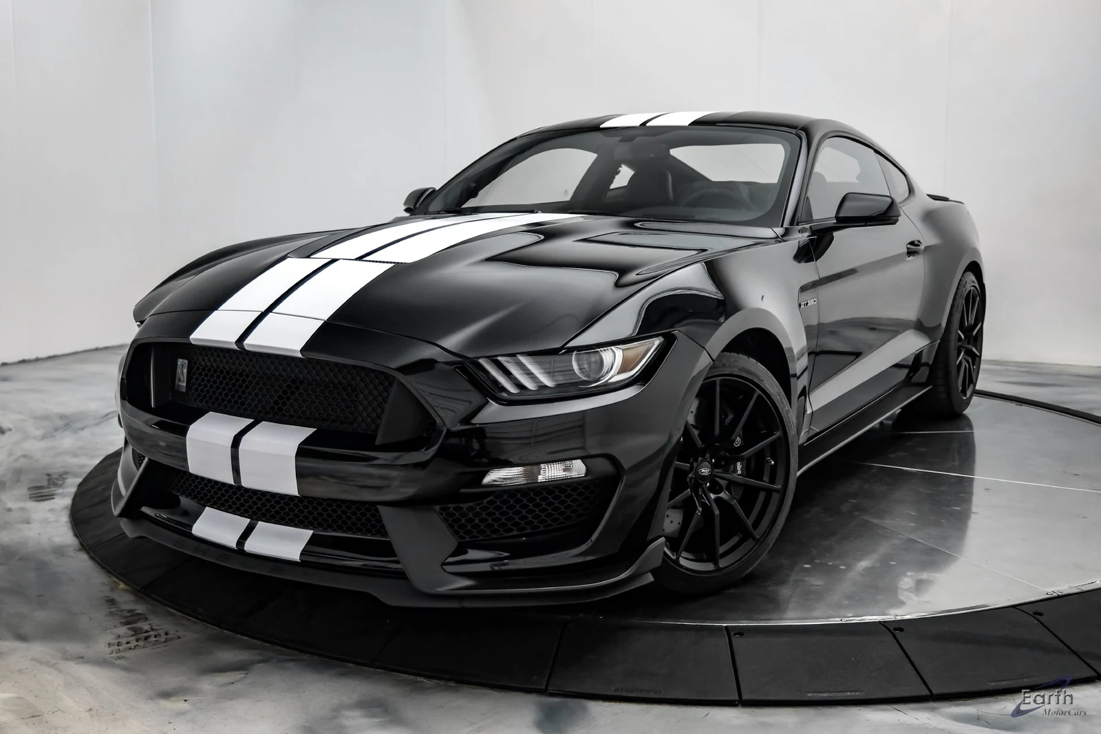 2015 Ford Mustang Shelby GT350, 4/28