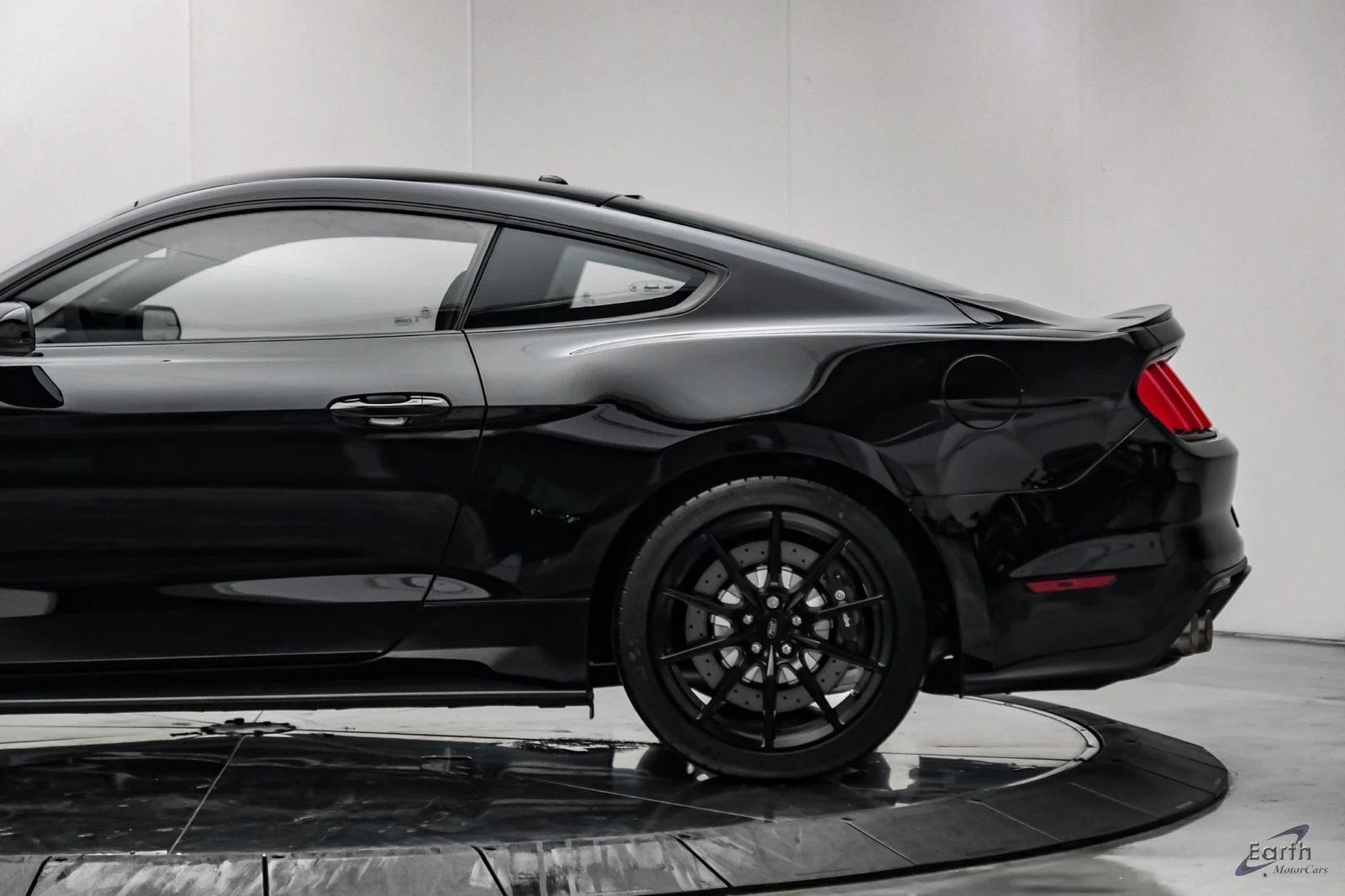 2015 Ford Mustang Shelby GT350, 7/28