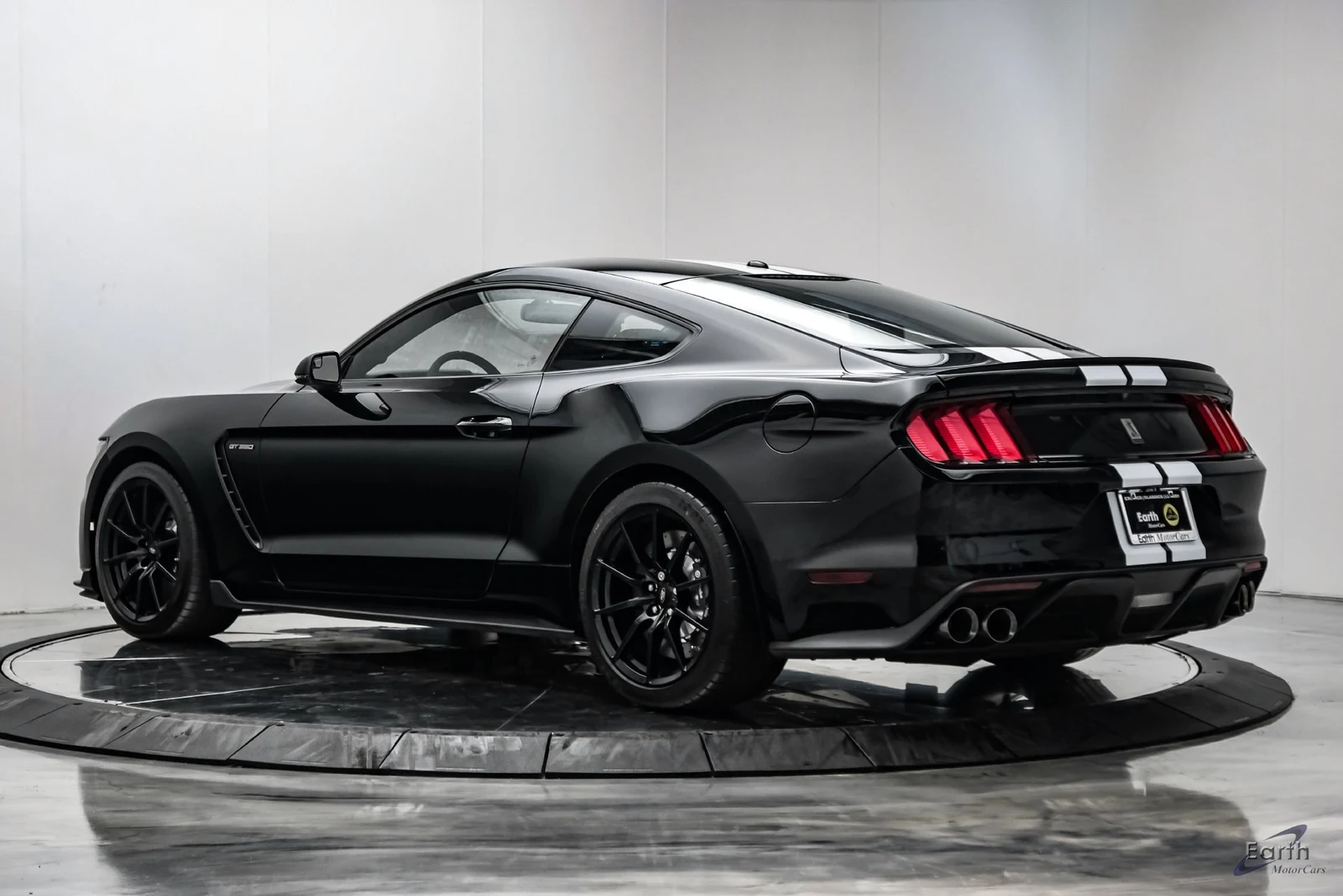 2015 Ford Mustang Shelby GT350, 8/28
