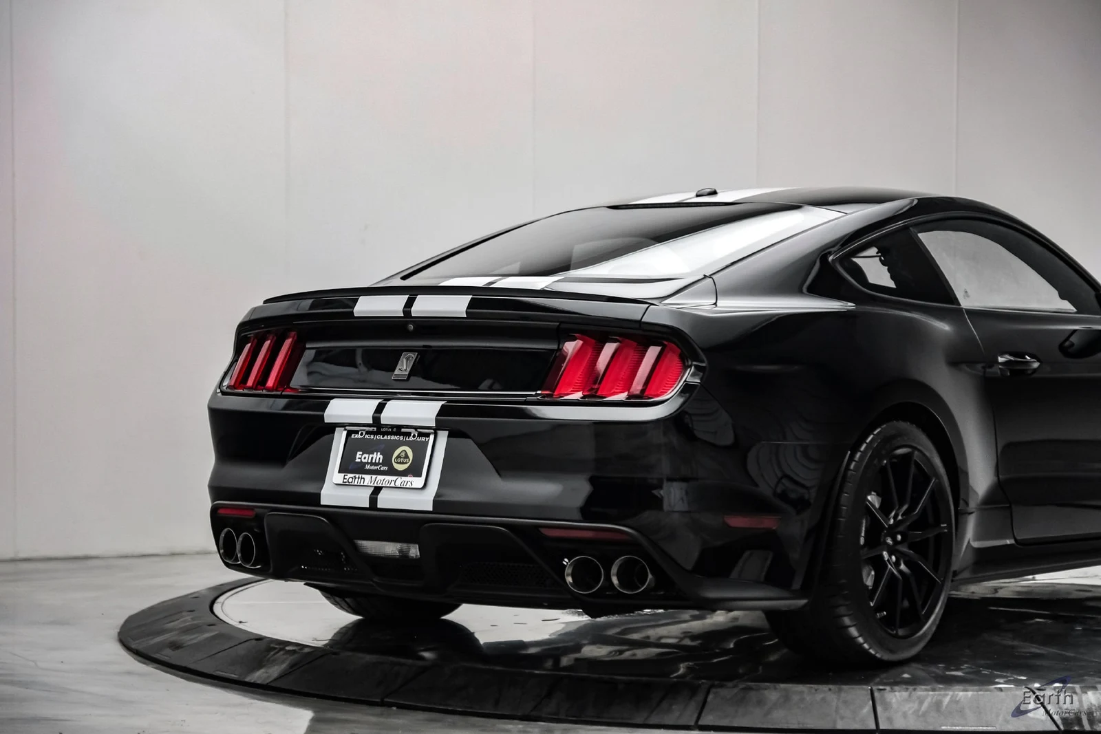 2015 Ford Mustang Shelby GT350, 15/28