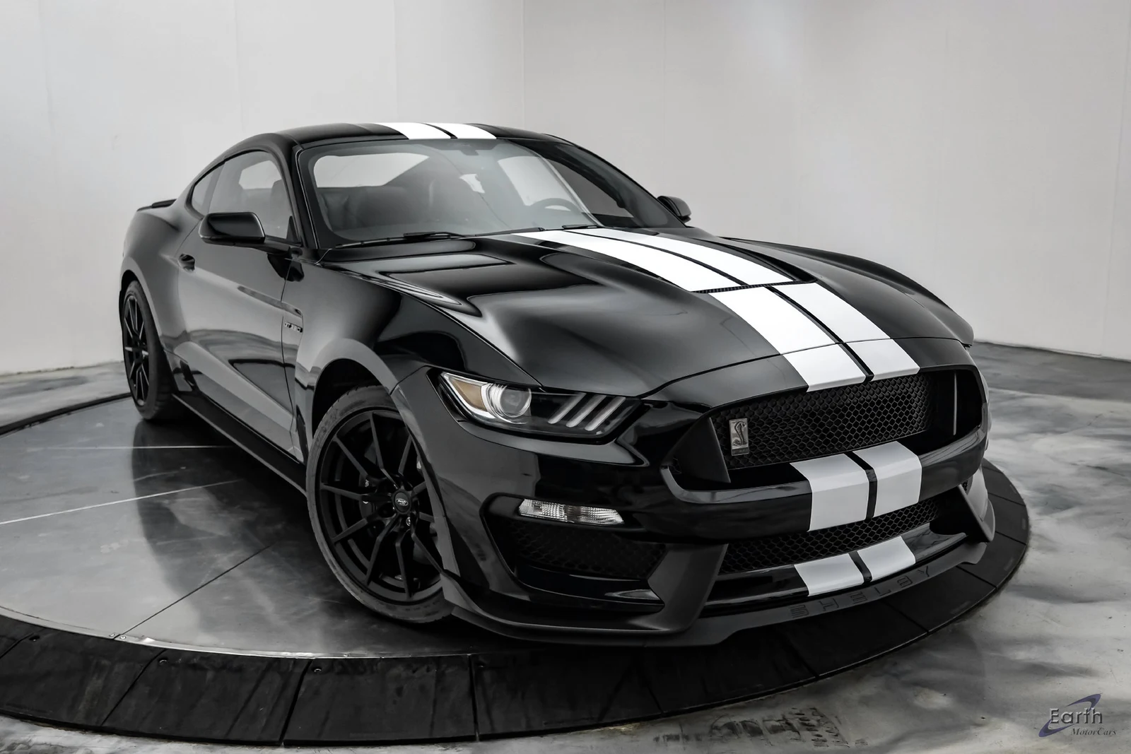 2015 Ford Mustang Shelby GT350, 21/28