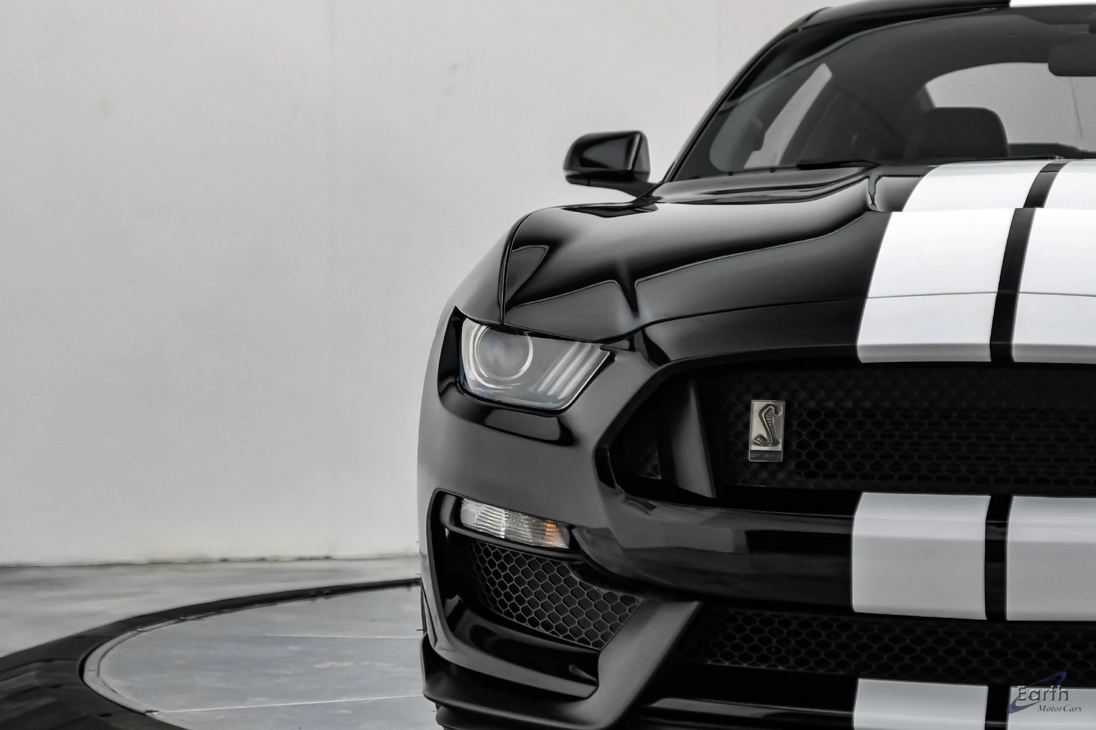 2015 Ford Mustang Shelby GT350, 27/28