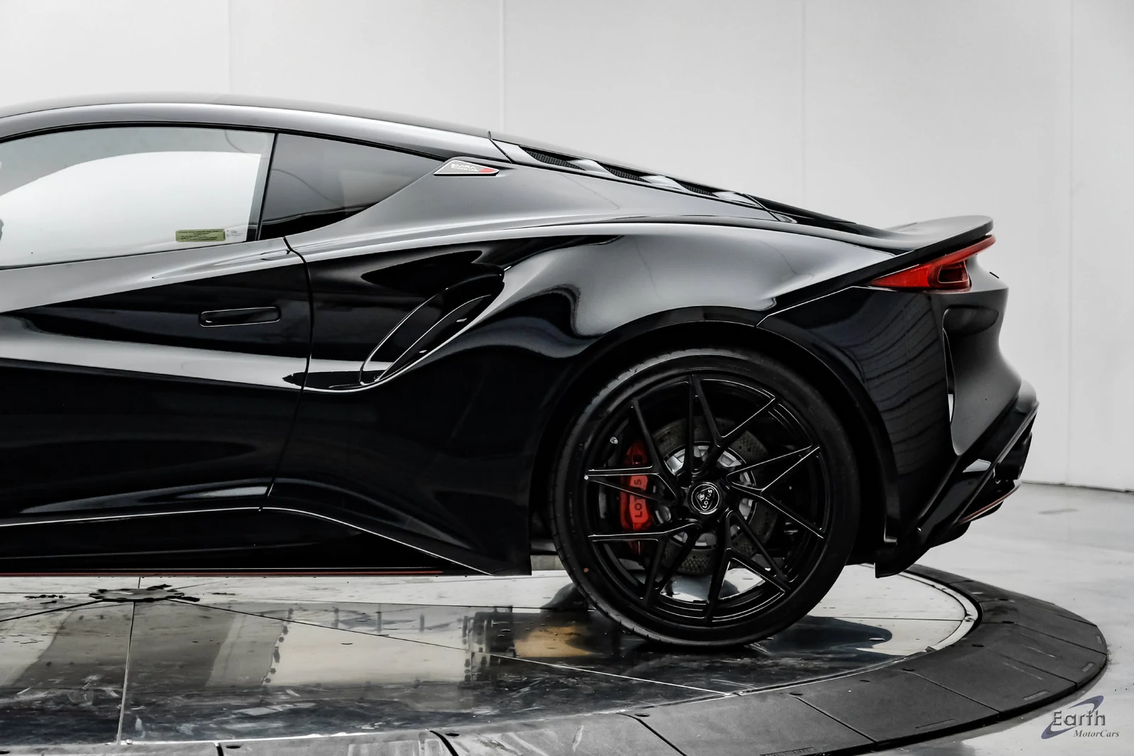 2026 Lotus Emira V6 SE Racing Line, 9/28