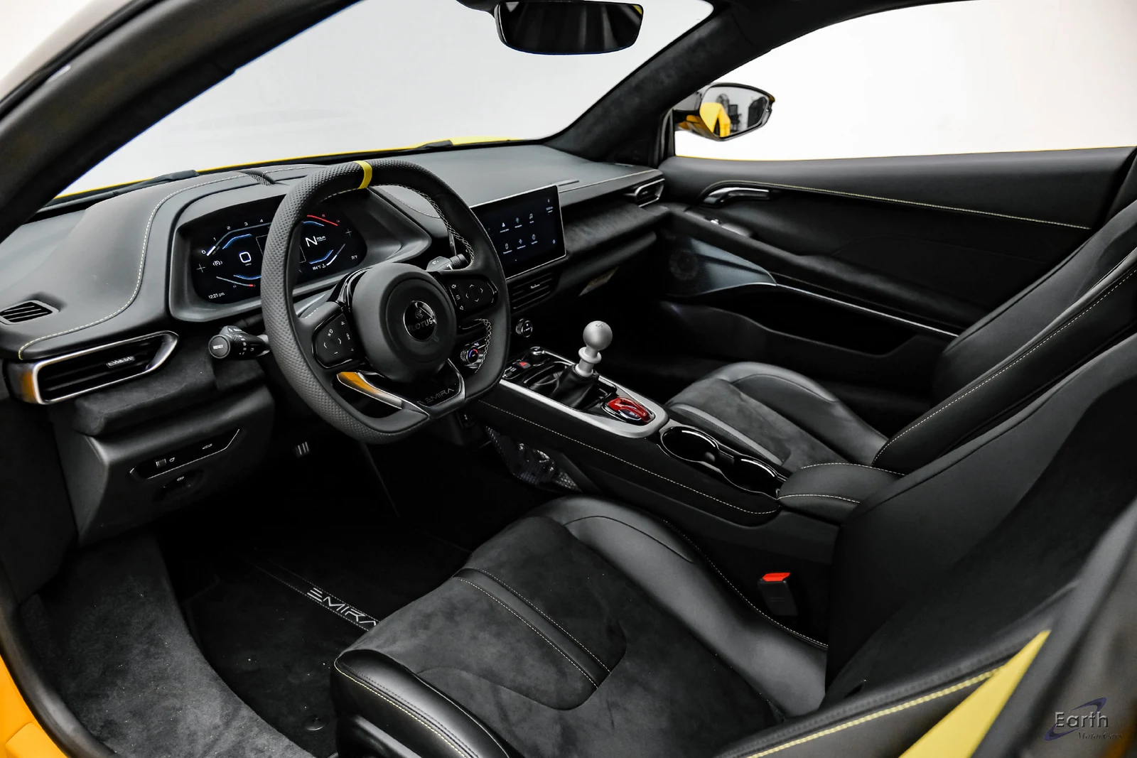 2026 Lotus Emira V6 SE, 2/28