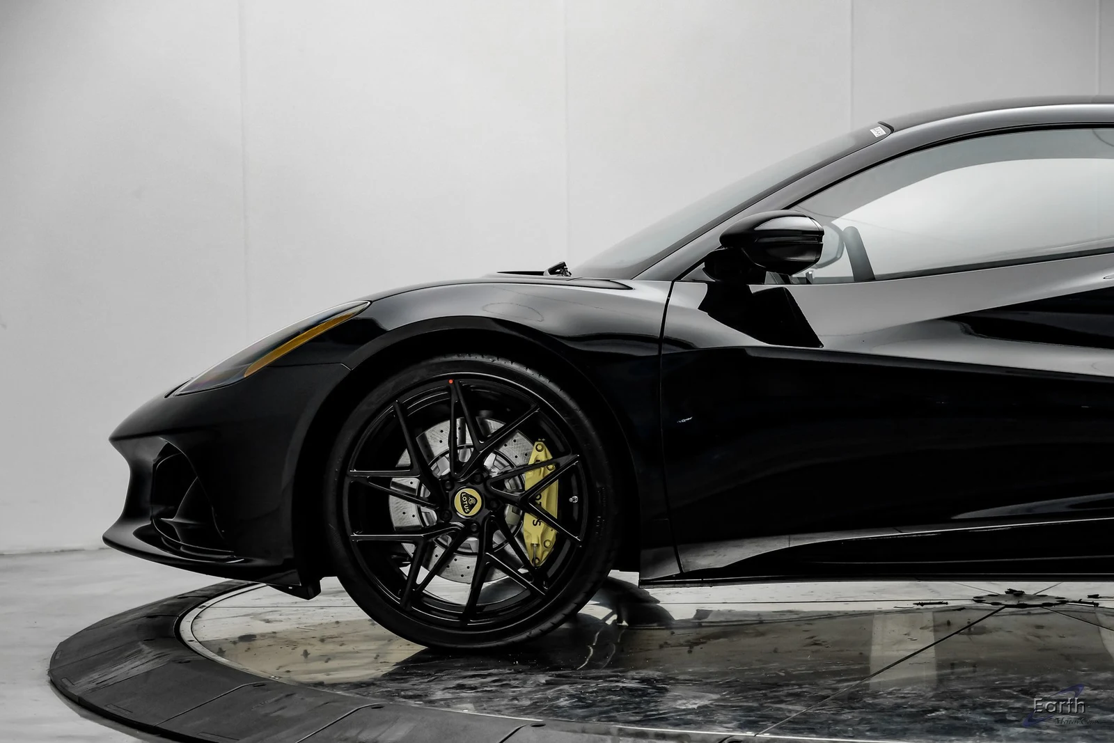 2026 Lotus Emira V6 SE, 8/29