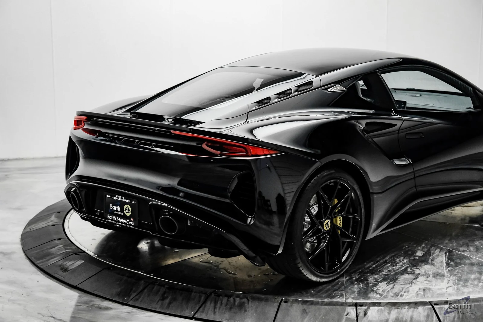 2026 Lotus Emira V6 SE, 18/29