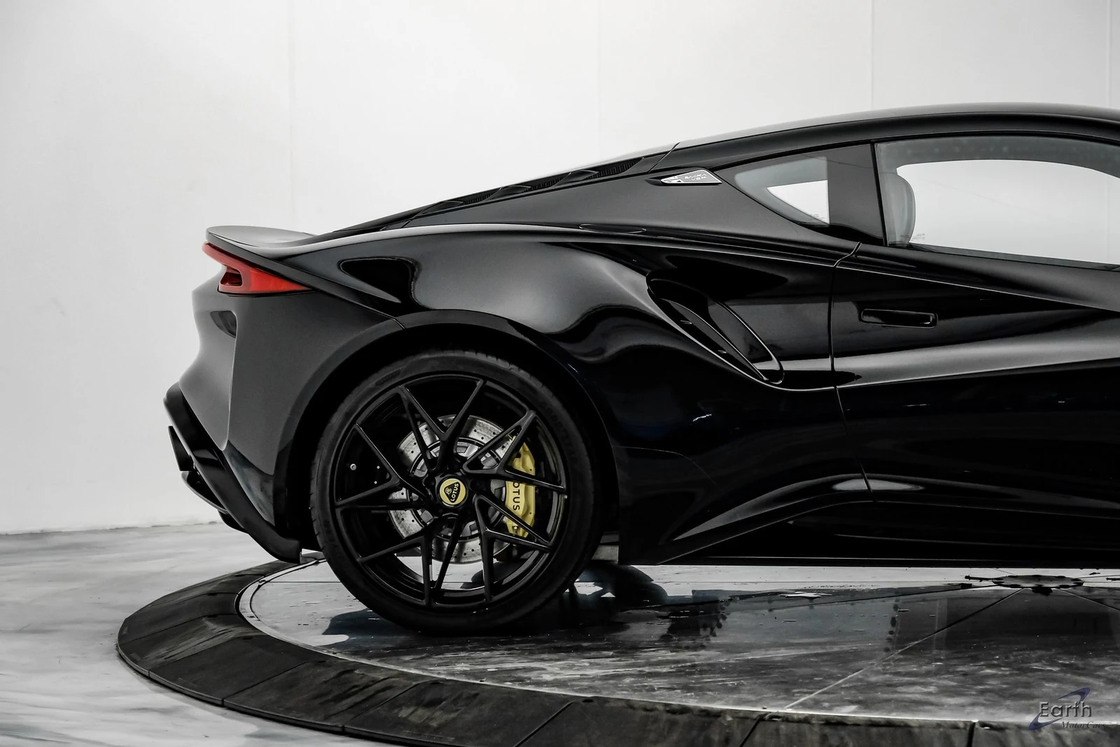 2026 Lotus Emira V6 SE, 22/29