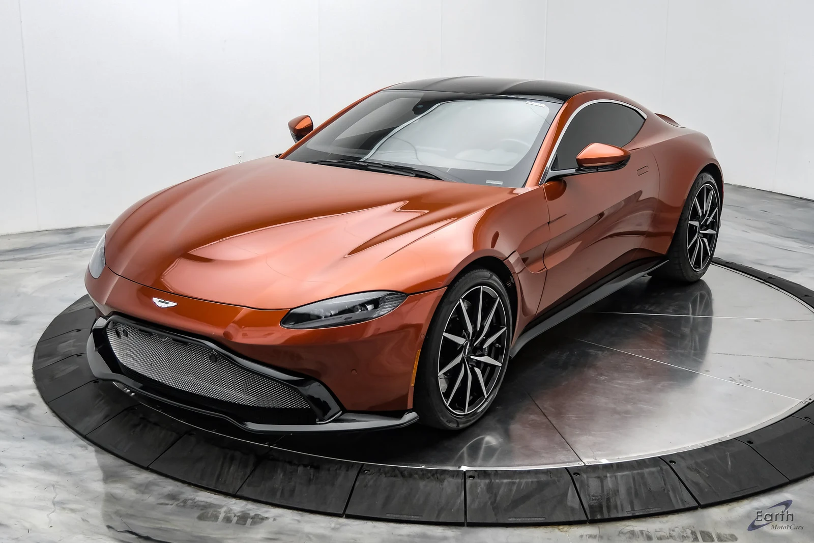 2019 Aston Martin Vantage Coupé (2018), 5/28